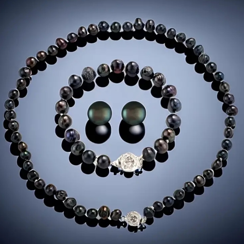 Classic Minimalist Style Irregular Freshwater Baroque Pearl Black 6mm Set.